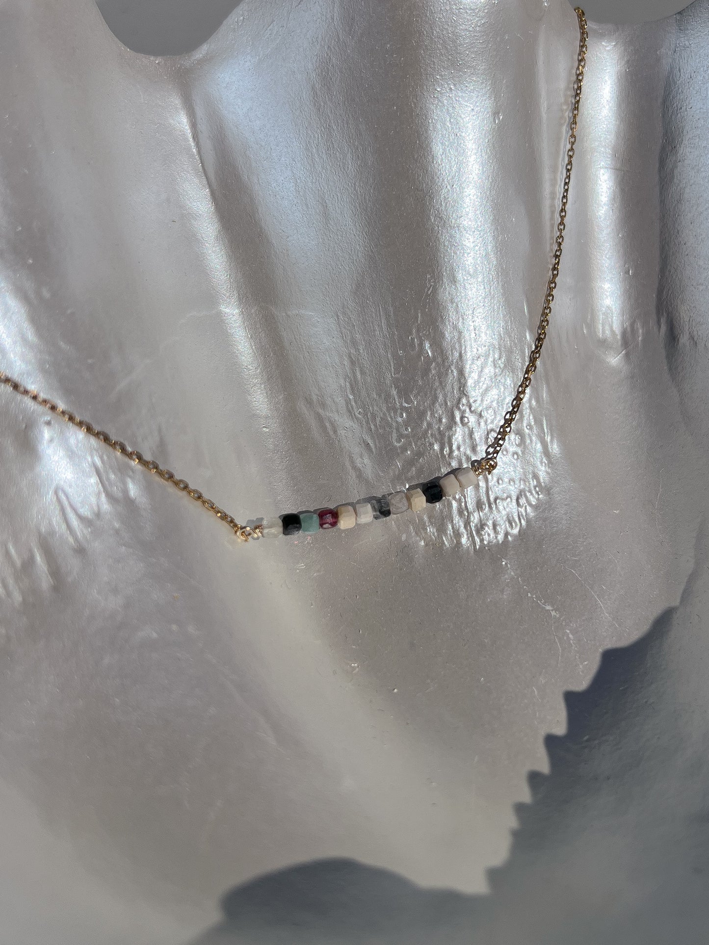 Lilies Nacklace
